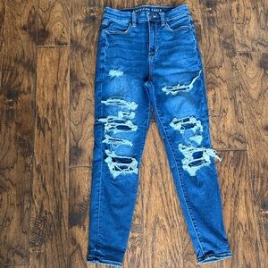 American Eagle Outfitters curvy High Rise Ripped Blue Jeggings, size 6